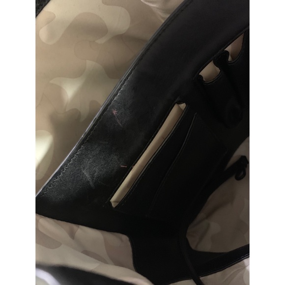 Dange Dover Ava Leather Bucket Ba - Picture 6 of 8